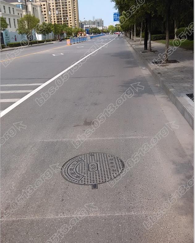 2换井盖13.jpg