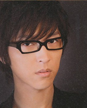 别以为偶像剧就只看脸，如果偏不让你知道男主长啥样呢