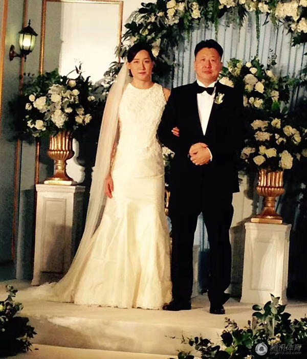 读图｜跨度23岁的师徒恋，刘子歌与恩师成婚