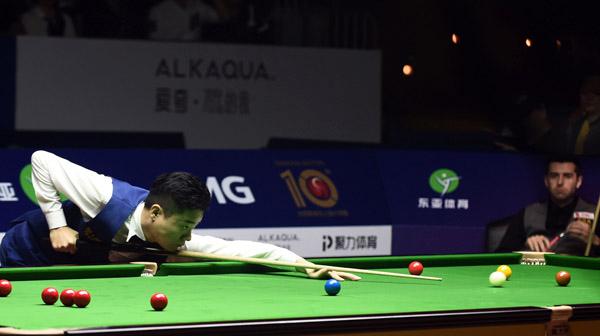 十年上海大师赛迎来最好的丁俊晖，他的泪水让塞尔比感同身受