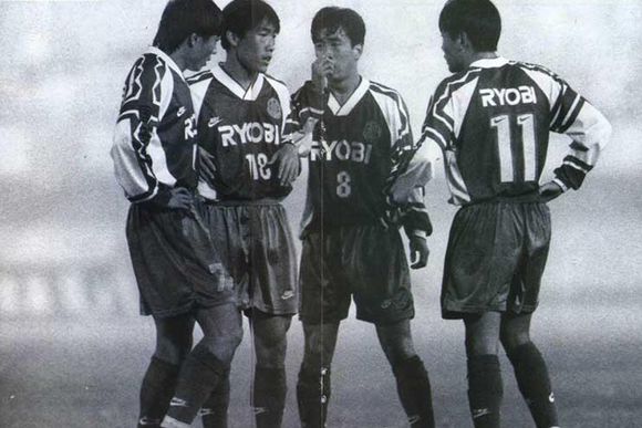 邻居眼中的高洪波：集训回家给父母烧菜，为国足输泰国流泪