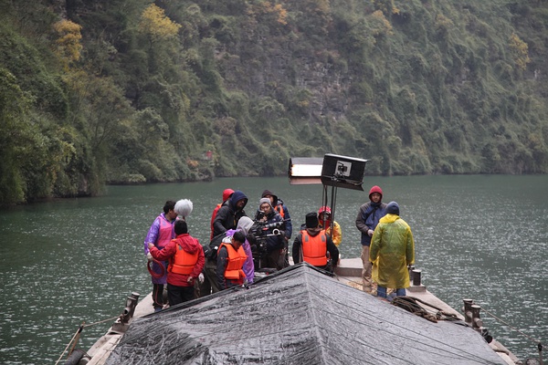 国内最后一条胶片生产线十月底关闭：再见了，胶片电影！