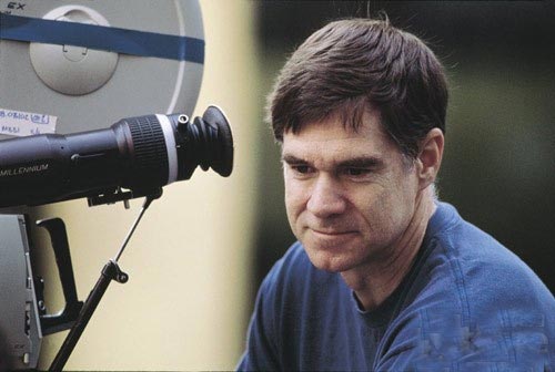 夜半歌声丨“爱我，然后安静地听我说”