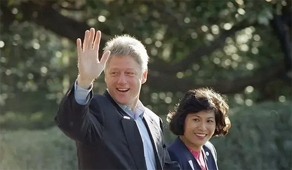 白宫医生回忆三代美国总统：克林顿最难搞