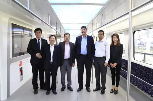 印度人真来考察巴铁了！有意在印建示范线路，嫌地铁成本高