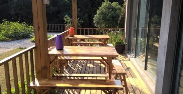 假的古镇也能火，这个时代“古迹”的真假还重要吗？