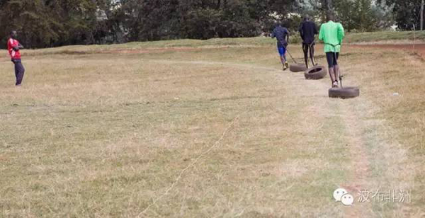 实地记录非洲马拉松选手，他们的秘密你无法想象（下）