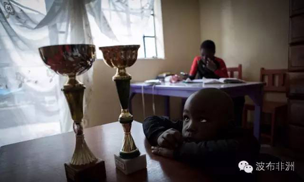 实地记录非洲马拉松选手，他们的秘密你无法想象（下）