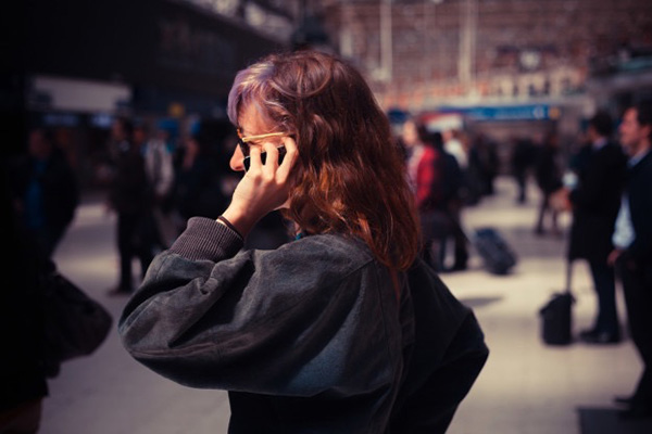 既然旅行时离不开手机，那么就谨记以下13件事吧