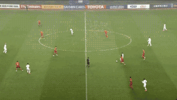 主场输给“小组最弱对手”，国足愧对那些夹道欢迎的球迷