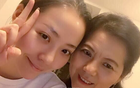 娱评丨张靓颖的婚事是歌姬的喜悲没人看见