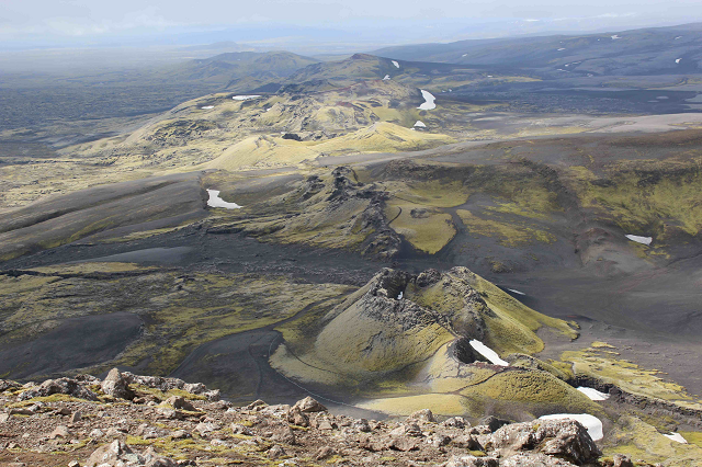 冰岛七火山：地质版“冰与火之歌”