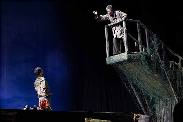 《老大》《朱鹮》入围文华奖：口碑市场如何双赢