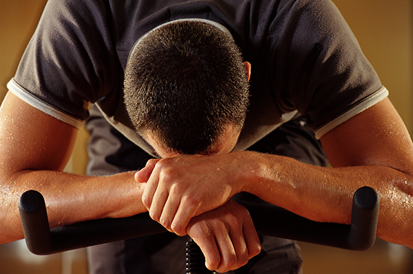 靠锻炼泄愤？心脏病发作风险高两倍