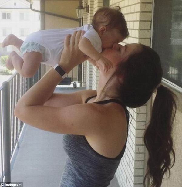 厉害了我的姐：产后只用六周就夺回马甲线？