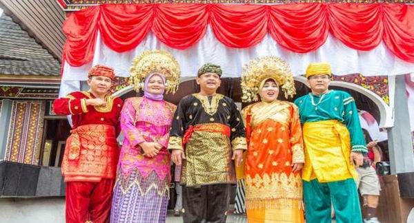 走近印尼米南加保族，一窥真实的母系社会