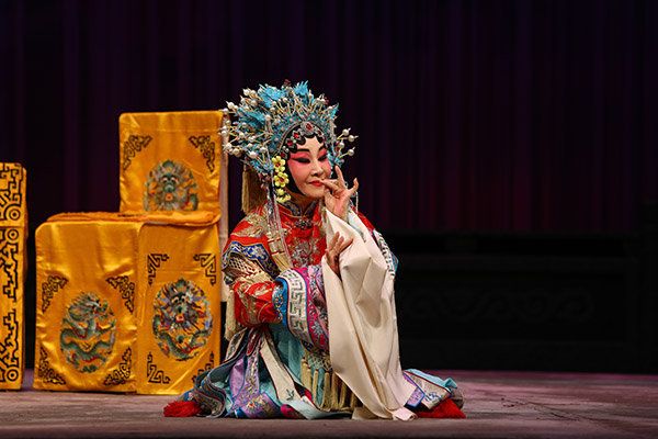 六百分钟六百年，看尽春风不入山