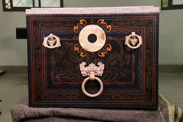 徐州博物馆文保中心主任：千年玉棺是如何修复还原的