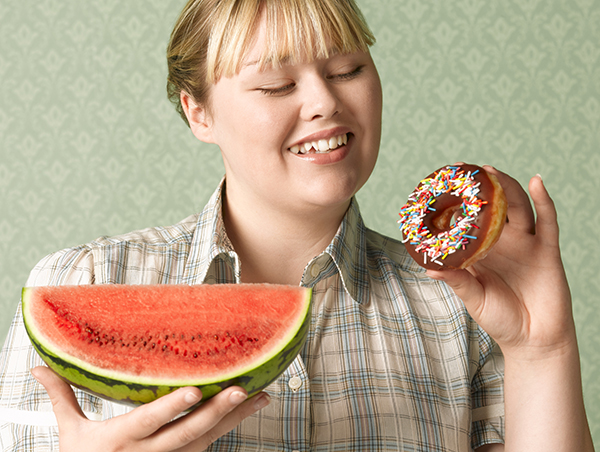 在贴秋膘的季节减肥不吃苦：锻炼三分钟+一杯茶