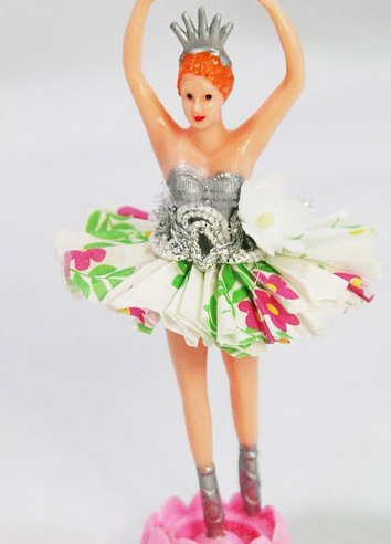 纸杯蛋糕吃完后，竟然还可以用来上创意美术课