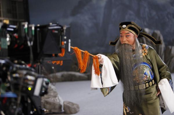 京剧电影《萧何月下追韩信》摘得中美电影节最佳戏曲电影奖