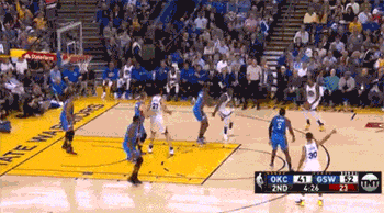 杜兰特39分弑杀旧主雷霆！当他被威少盖帽时，他笑了