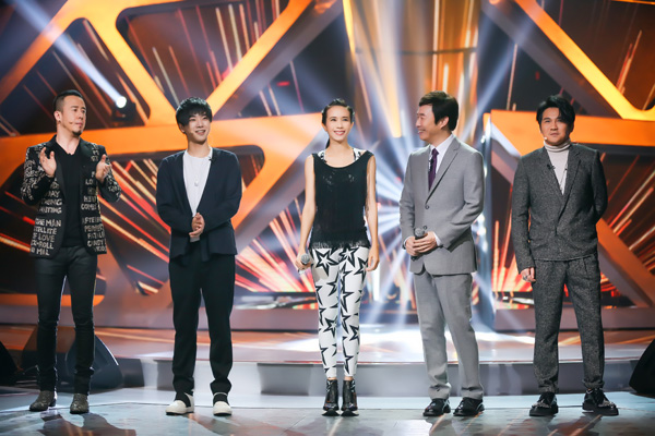 看电视丨有没有剧本无所谓，节目好看就行