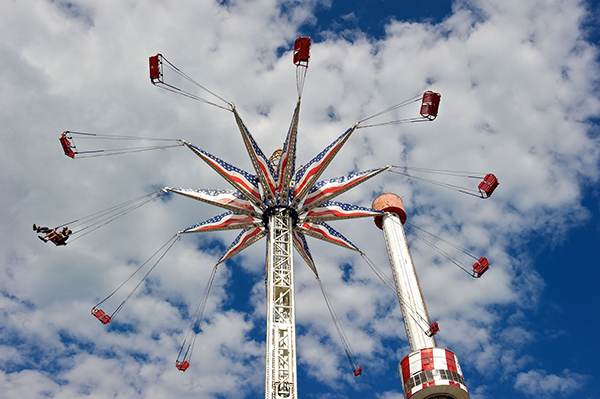 趣看｜纽约，纽约： “反思美国”下的星条旗