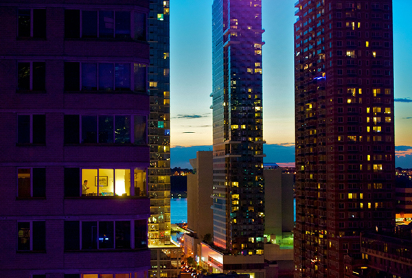 趣看｜纽约，纽约： “反思美国”下的星条旗