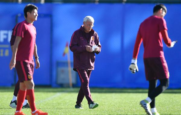 里皮的昆明12天：拒政府宴请去了趟医院，基地酒店两点一线