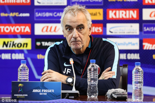 卡塔尔主帅炮轰航班延误因中方，称国足不会因里皮而迅速强大