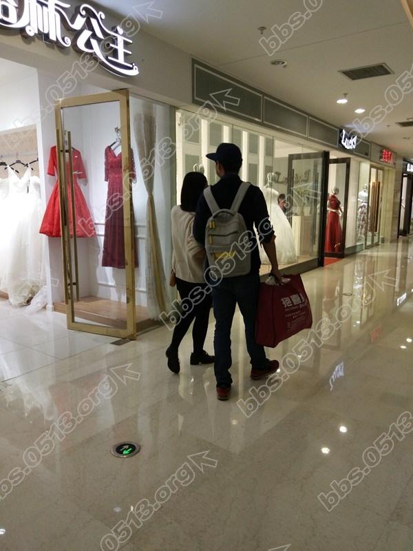 苏州虎丘婚纱城婚纱采购