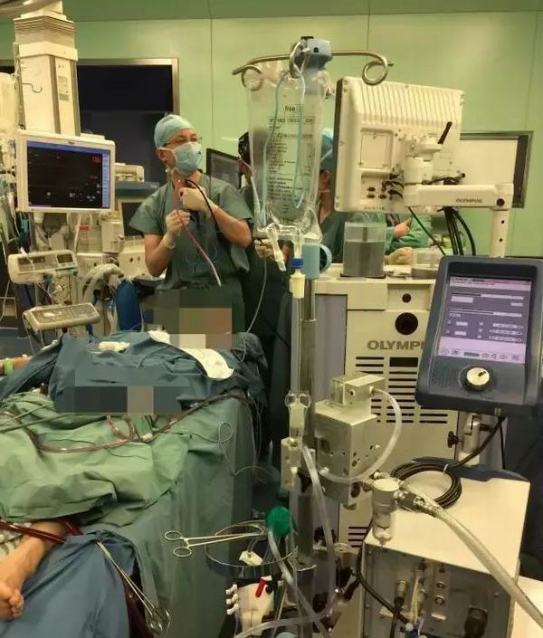 3年遭遇3次恶性肿瘤，谁让濒临窒息的她重获自由呼吸？