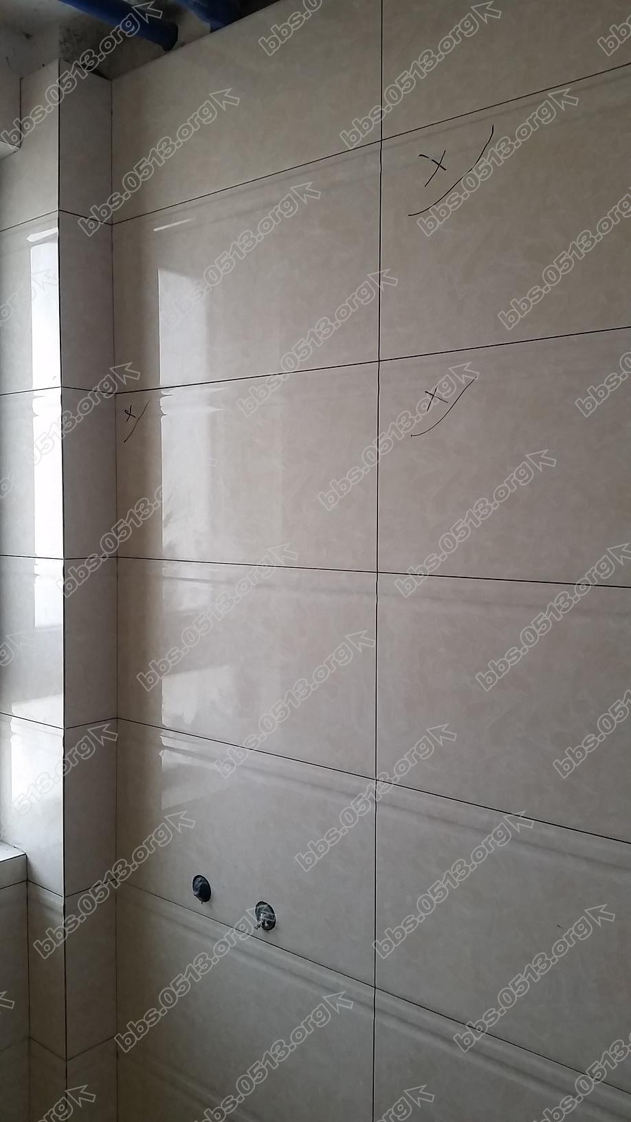 浴室移门处的空鼓