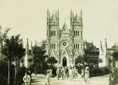 李孝聪：20世纪北京的城墙、王府、教堂、交通与商业