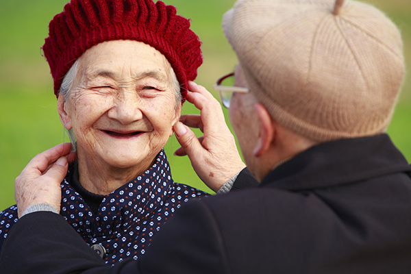 老人越冬八不宜，中医专家提醒严防六类疾病