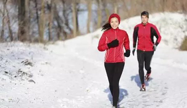 冬季跑步请照顾好双脚！5招足底按摩，帮你一键恢复