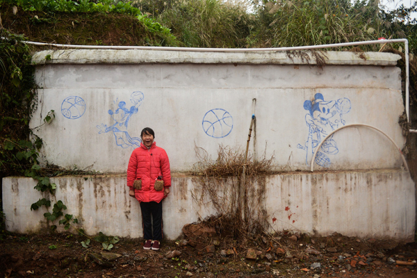一名乡村教师为这群留守儿童撑起的“篮球梦”