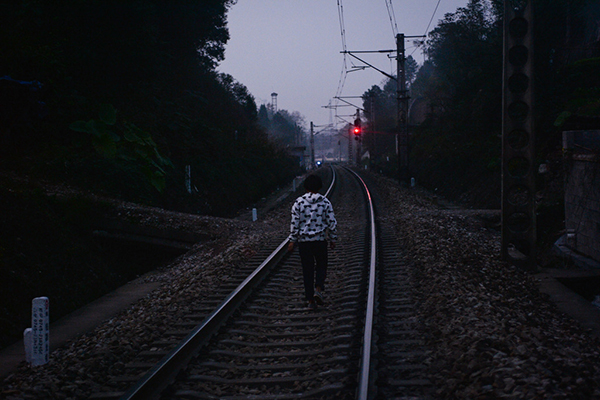 一名乡村教师为这群留守儿童撑起的“篮球梦”