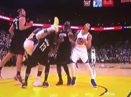 格林是故意的吗？对手妻子求他别再踢裆，“我们还想要孩子”