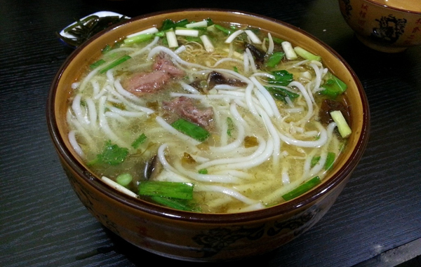 今天是沙县小吃节，我们来谈谈中国的小吃文化