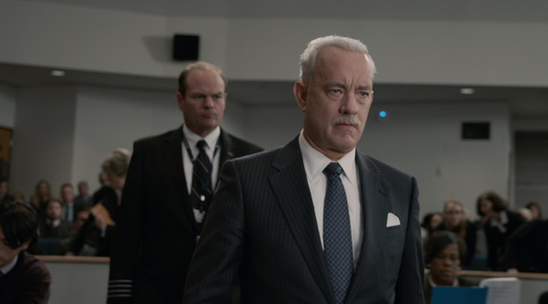 《萨利机长》：155条生命被救背后的故事