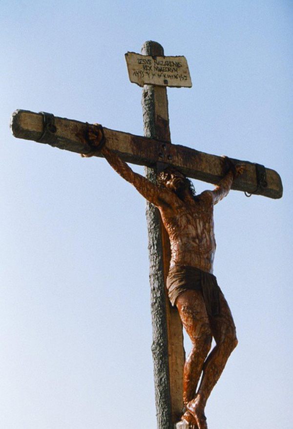 《血战钢锯岭》：这条小鱼在乎