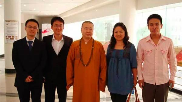 感恩创业第一桶金：饿了么回捐玉佛寺大学生创业基金50万元