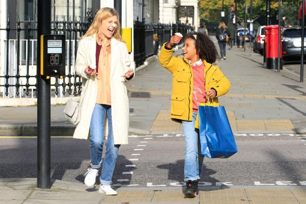 睡不着丨问题再多，也要笑着面对