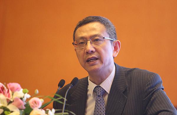 贾康：房产税不能学美国一平一征，可以从第三套开始收