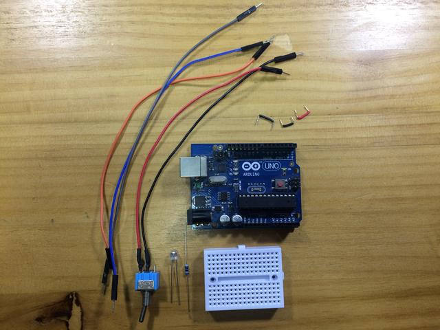 把川普关进小黑屋，需要几步？