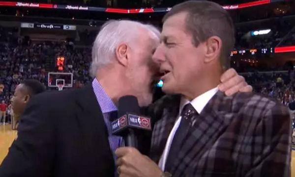 张佳玮 | 那个波波维奇最好的捧哏去世了