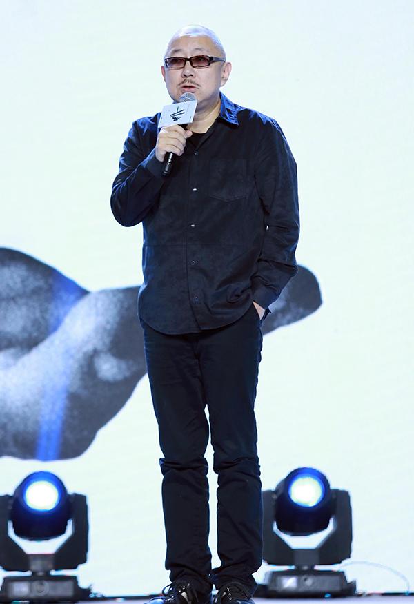 利用伪科学，或许也可以构建出一部好看的科幻片