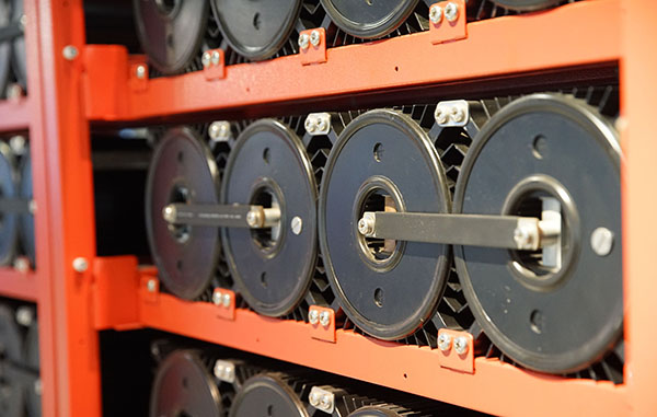 董明珠力挺的钛酸锂不会成主流？宁德时代总裁：更适用军工业